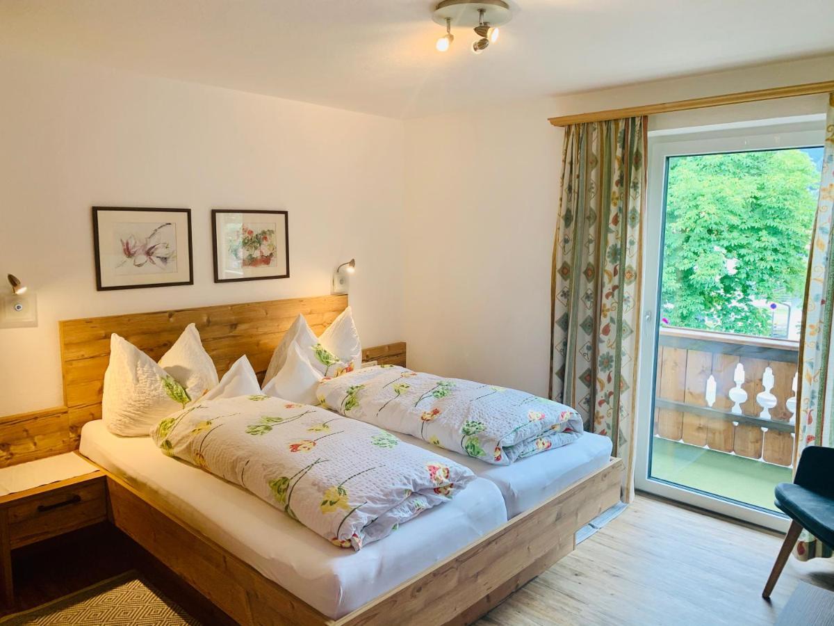 Appartements Al Castagno Ehrwald Eksteriør billede