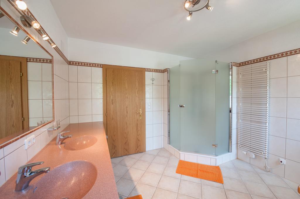 Appartements Al Castagno Ehrwald Eksteriør billede